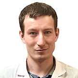 Врач Алексеев Артур Радикович