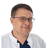 Врач Халилов Рамиль Зуфарович