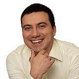 Врач Максаков Филипп Сергеевич