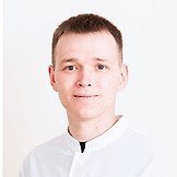 Врач Тронин Антон Николаевич